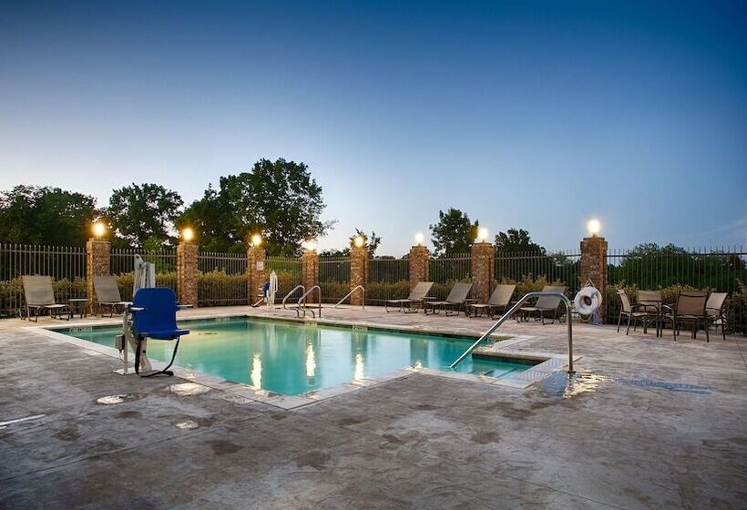 فندق Best Western Plus Sand Bass Inn And Suites