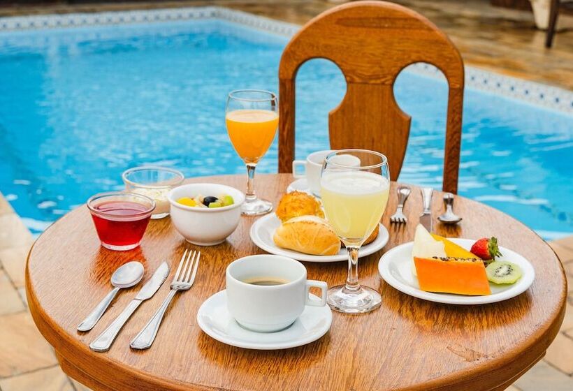 בית מלון כפרי Buzios Centro