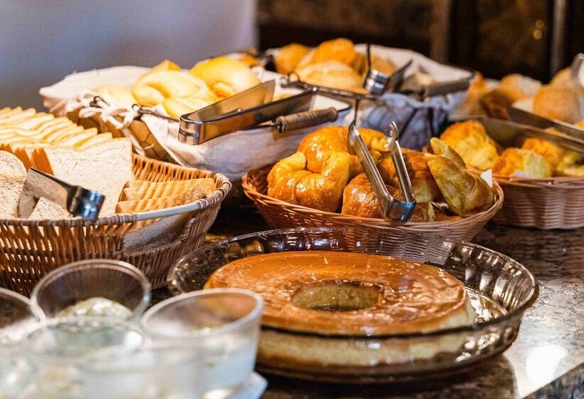 בית מלון כפרי Buzios Centro