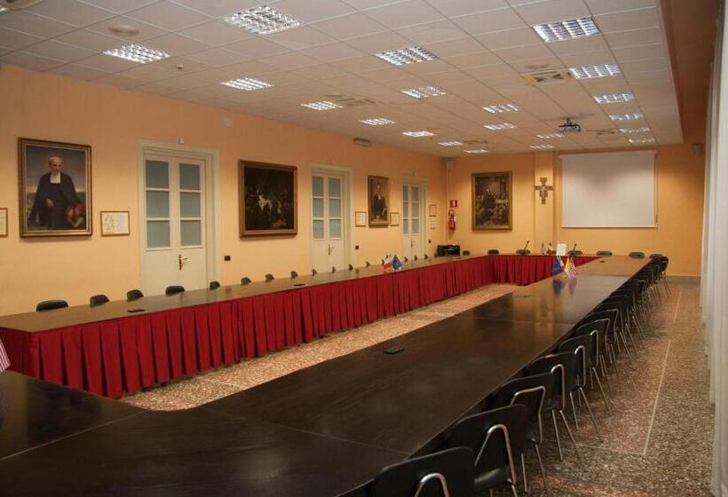 호텔 Casa La Salle   Roma Vaticano