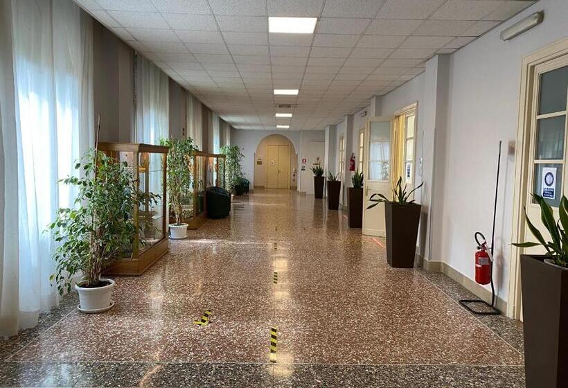 호텔 Casa La Salle   Roma Vaticano