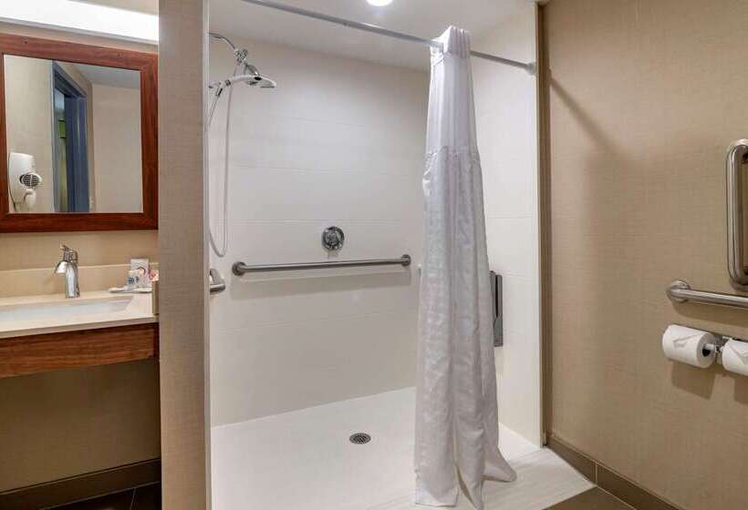 فندق Comfort Inn Airport