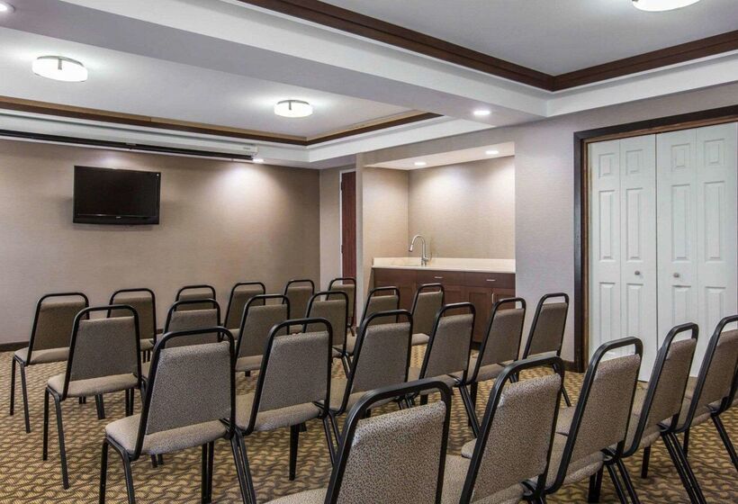 فندق Comfort Inn Airport