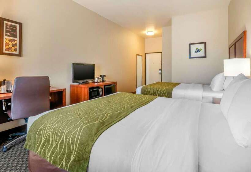 호텔 Comfort Inn & Suites Galt   Lodi North