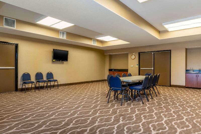 호텔 Comfort Inn & Suites Galt   Lodi North