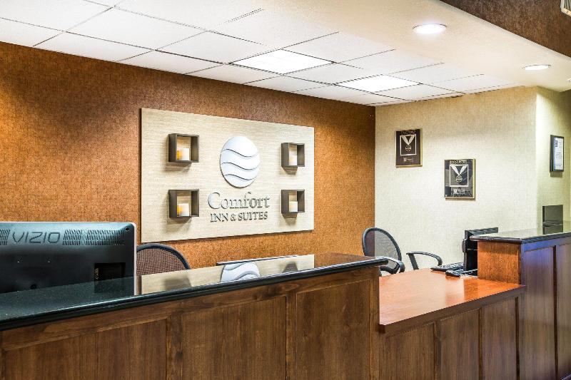 호텔 Comfort Inn & Suites Galt   Lodi North