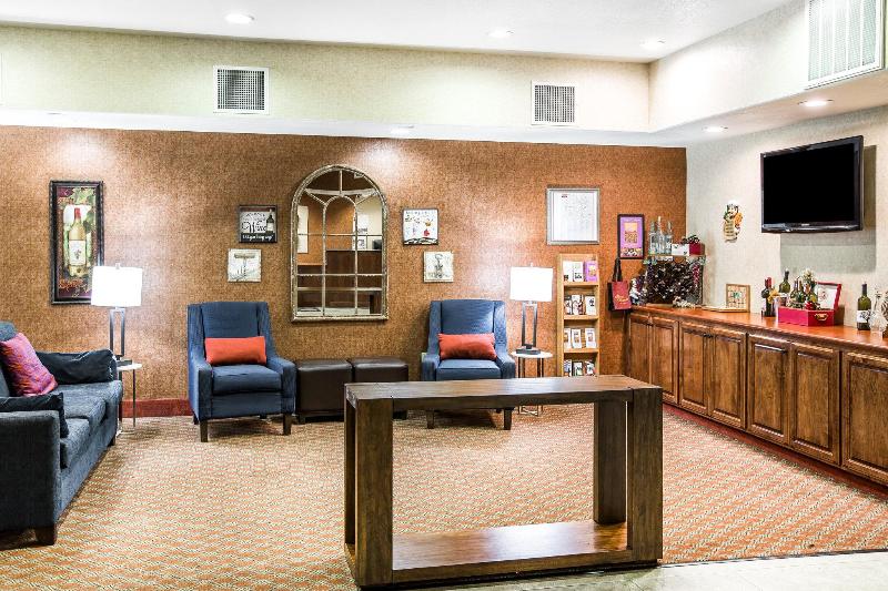 호텔 Comfort Inn & Suites Galt   Lodi North