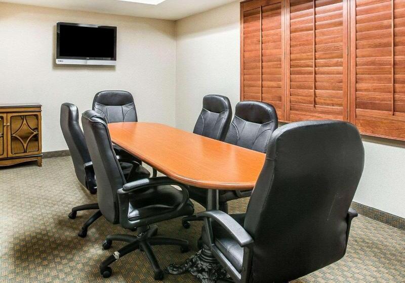 호텔 Comfort Inn & Suites Galt   Lodi North