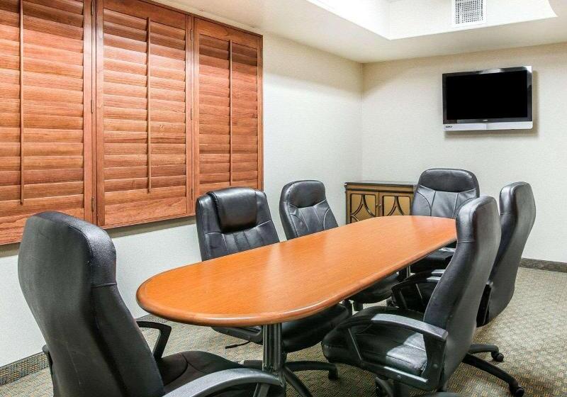 호텔 Comfort Inn & Suites Galt   Lodi North