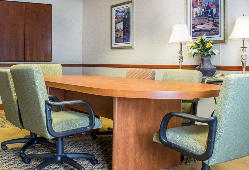 בית מלון כפרי Comfort Inn Green Valley I 19