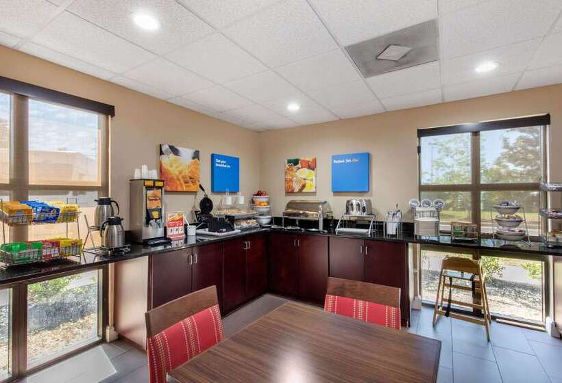 호텔 Comfort Inn Horn Lake   Southaven