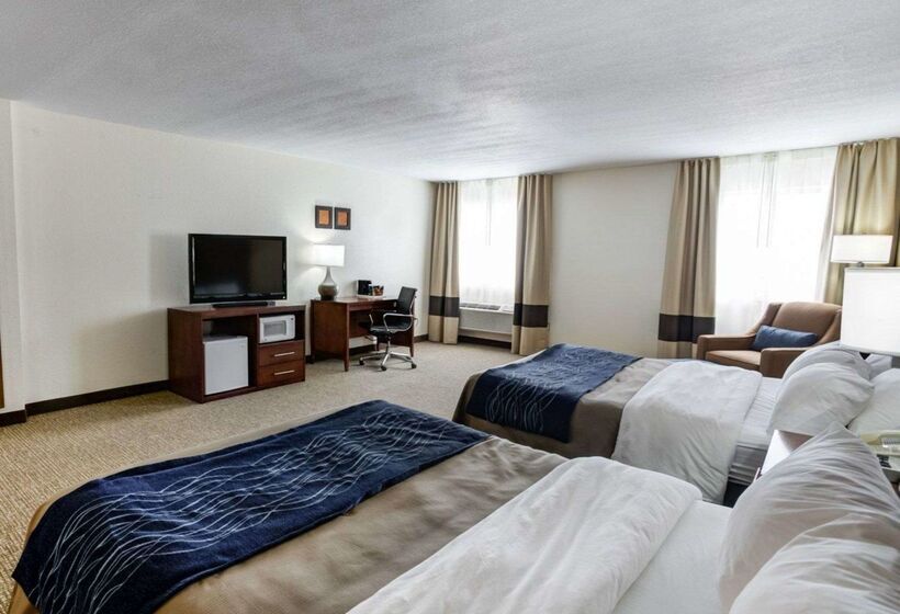 فندق Comfort Inn Kearney  Liberty