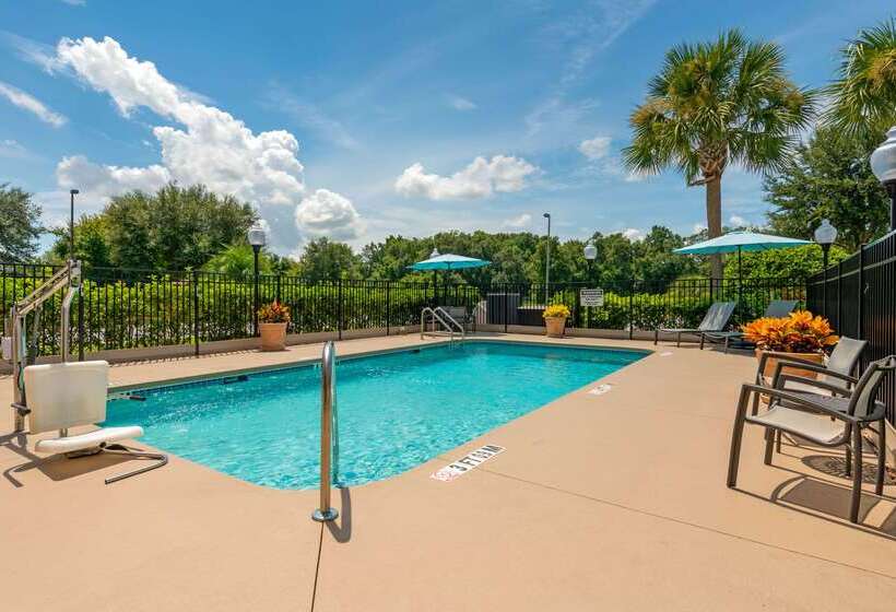 בית מלון כפרי Comfort Inn & Suites Wildwood  The Villages