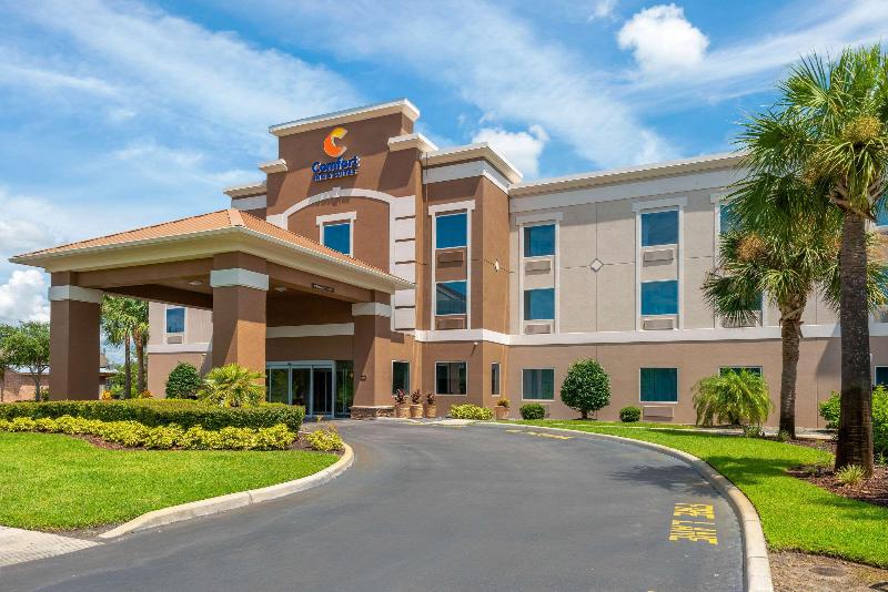 בית מלון כפרי Comfort Inn & Suites Wildwood  The Villages