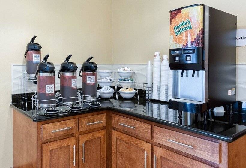 ホテル Comfort Suites At Katy Mills