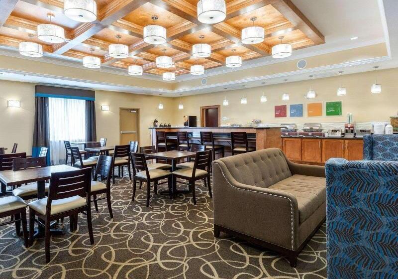 ホテル Comfort Suites At Katy Mills