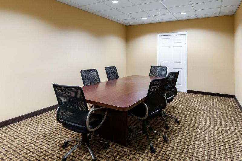 ホテル Comfort Suites At Katy Mills