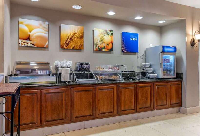 فندق Comfort Suites Fernley