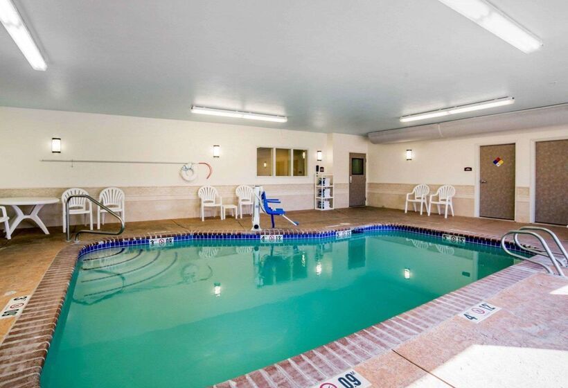 فندق Comfort Suites Fernley