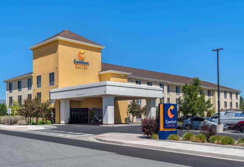 فندق Comfort Suites Fernley
