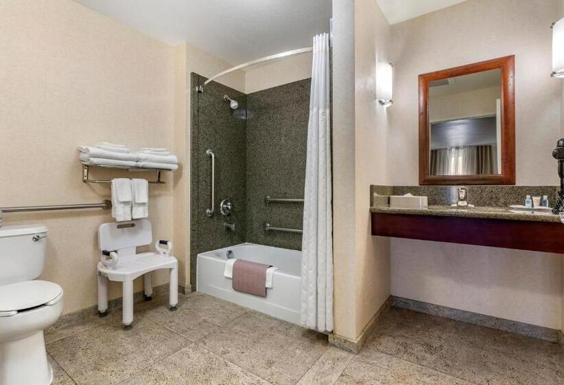 فندق Comfort Suites Fernley