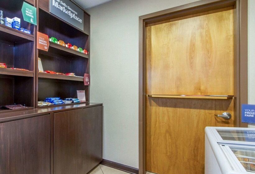 בית מלון כפרי Comfort Suites Florence Shoals Area