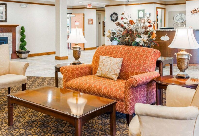 בית מלון כפרי Comfort Suites French Lick