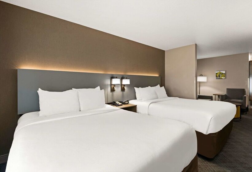 فندق Comfort Suites Hudson I94