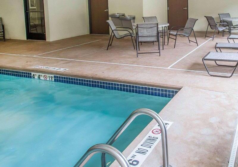 فندق Comfort Suites Hudson I94