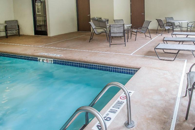 فندق Comfort Suites Hudson I94