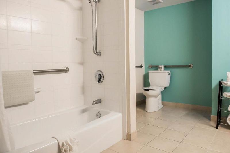 בית מלון כפרי Comfort Suites Lake City