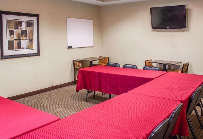 فندق Comfort Suites Lewisburg