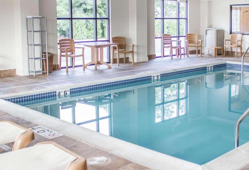 فندق Comfort Suites Lewisburg