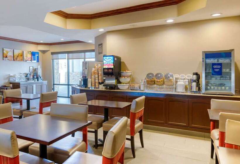 فندق Comfort Suites South Haven Near I96