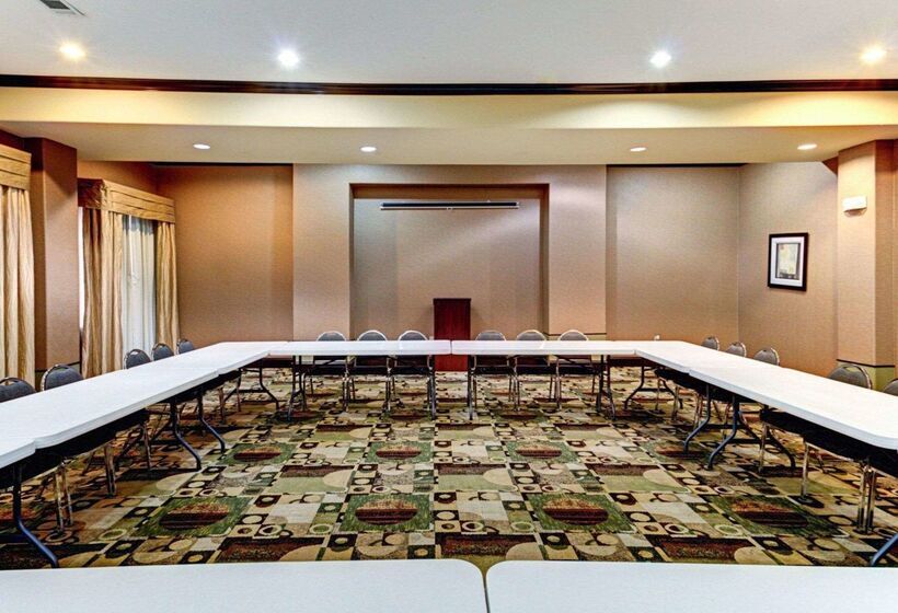 ホテル Comfort Suites Waxahachie   Dallas