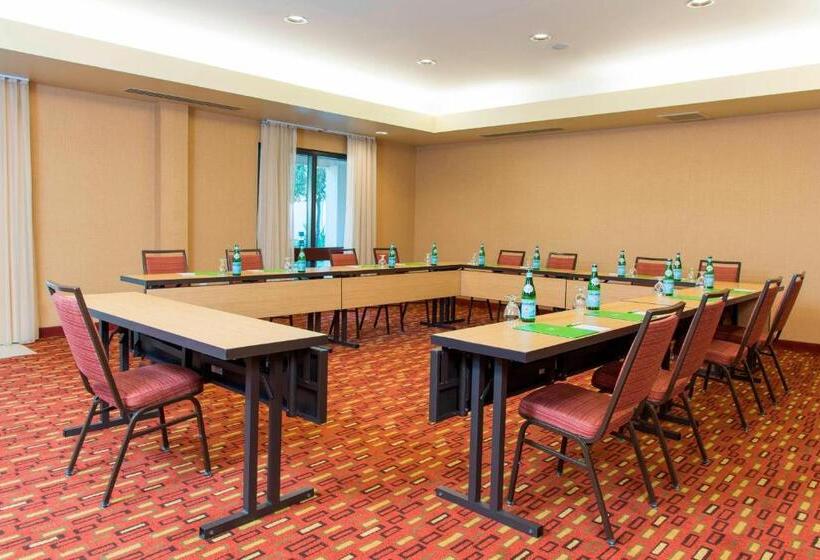 בית מלון כפרי Courtyard By Marriott Livermore