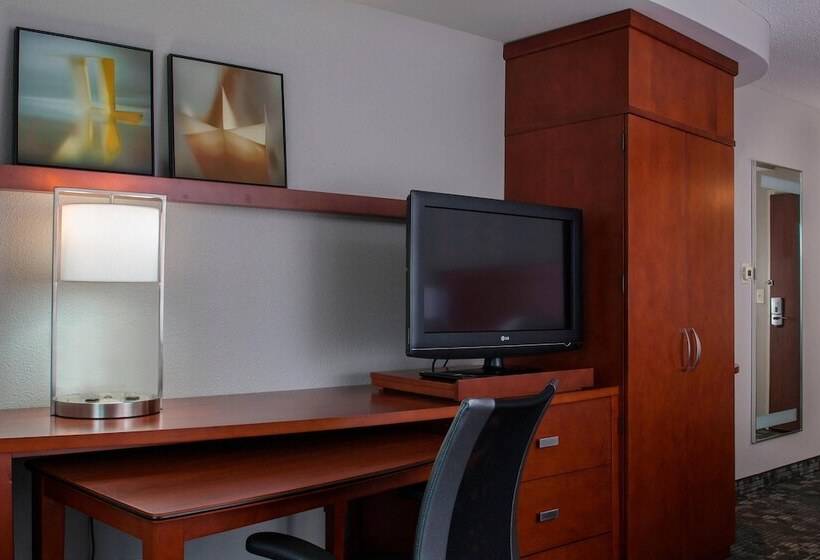 בית מלון כפרי Courtyard By Marriott Nashville Goodlettsville