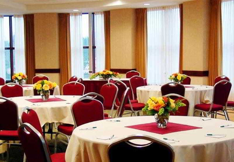 فندق Courtyard By Marriott Seattle Kirkland