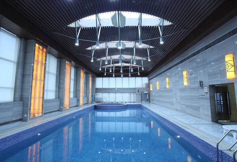 Days Hotel And Suites Hefei