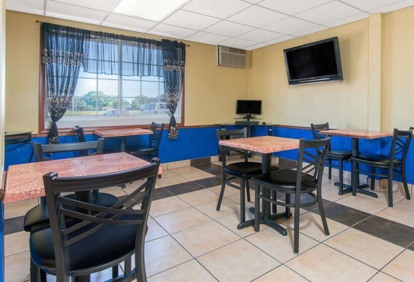 فندق Days Inn By Wyndham Great Bend