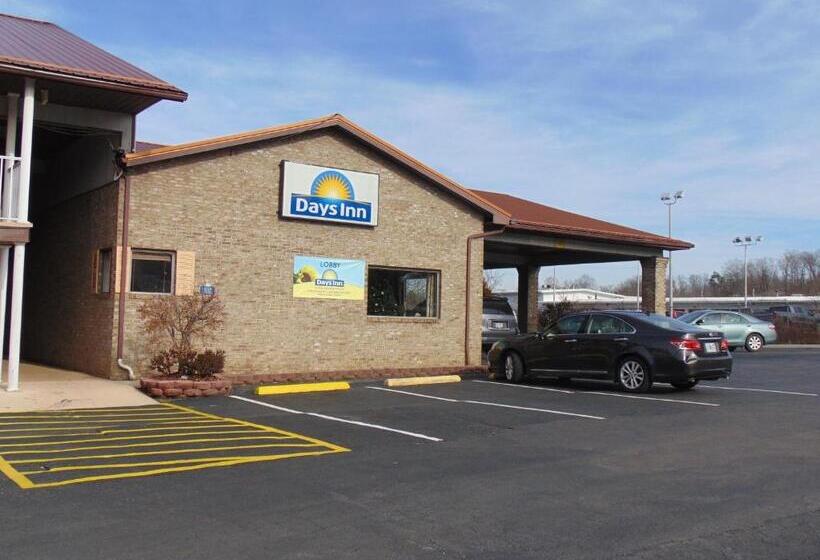 Отель Days Inn By Wyndham Huntington