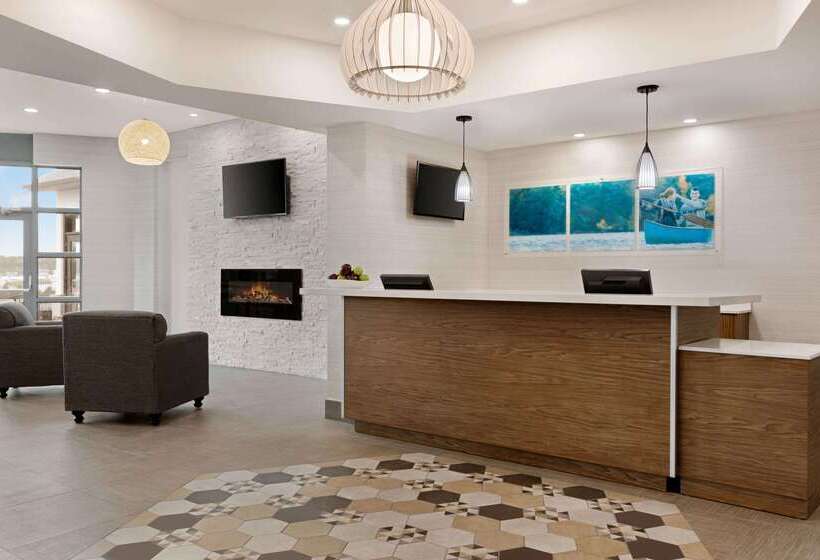 酒店 Days Inn By Wyndham Kingston