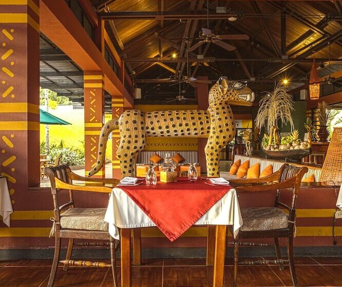 בית מלון כפרי Decameron Decalodge Ticuna