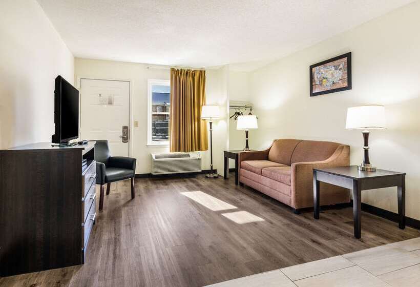 酒店 Econo Lodge Glade Springs I 81