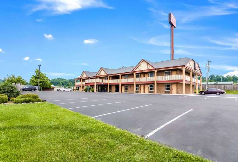 Отель Econo Lodge Glade Springs I 81