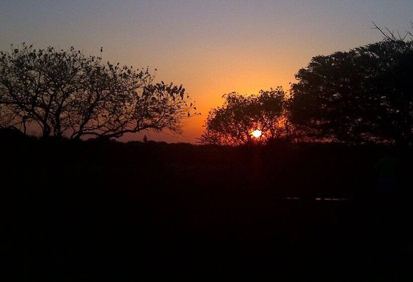 בית מלון כפרי Emdoneni Lodge