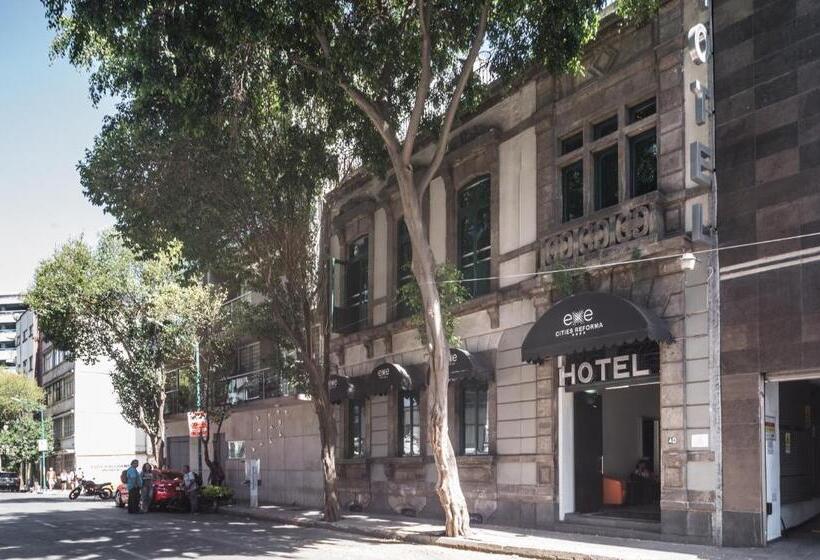 ホテル Exe Cities Reforma