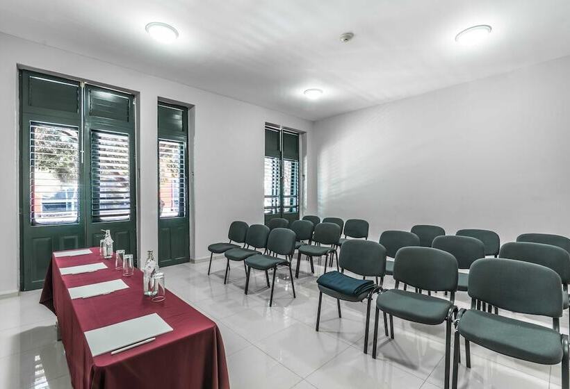 ホテル Exe Cities Reforma