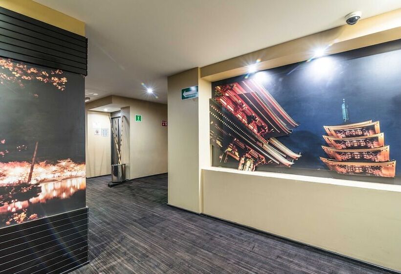 ホテル Exe Cities Reforma