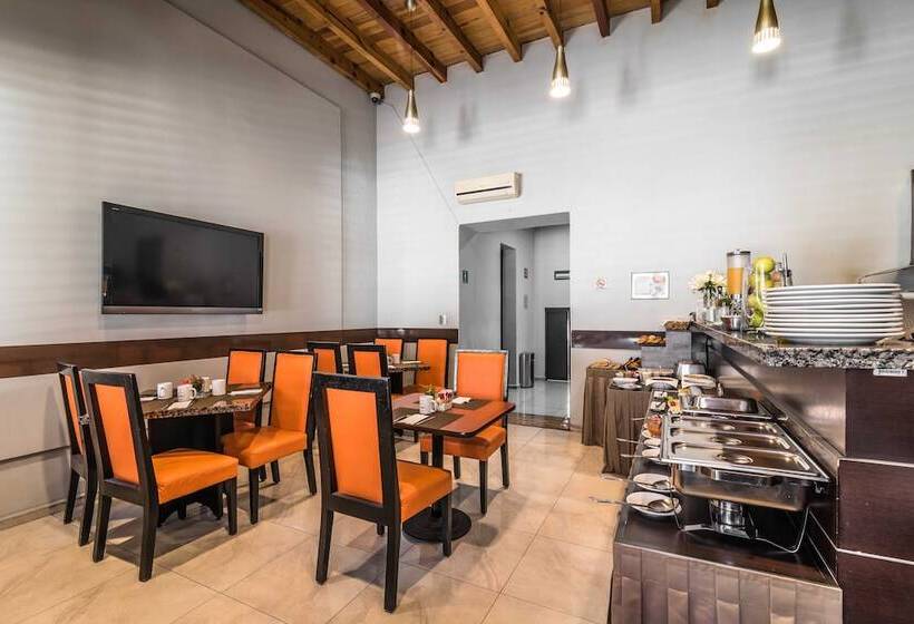 ホテル Exe Cities Reforma